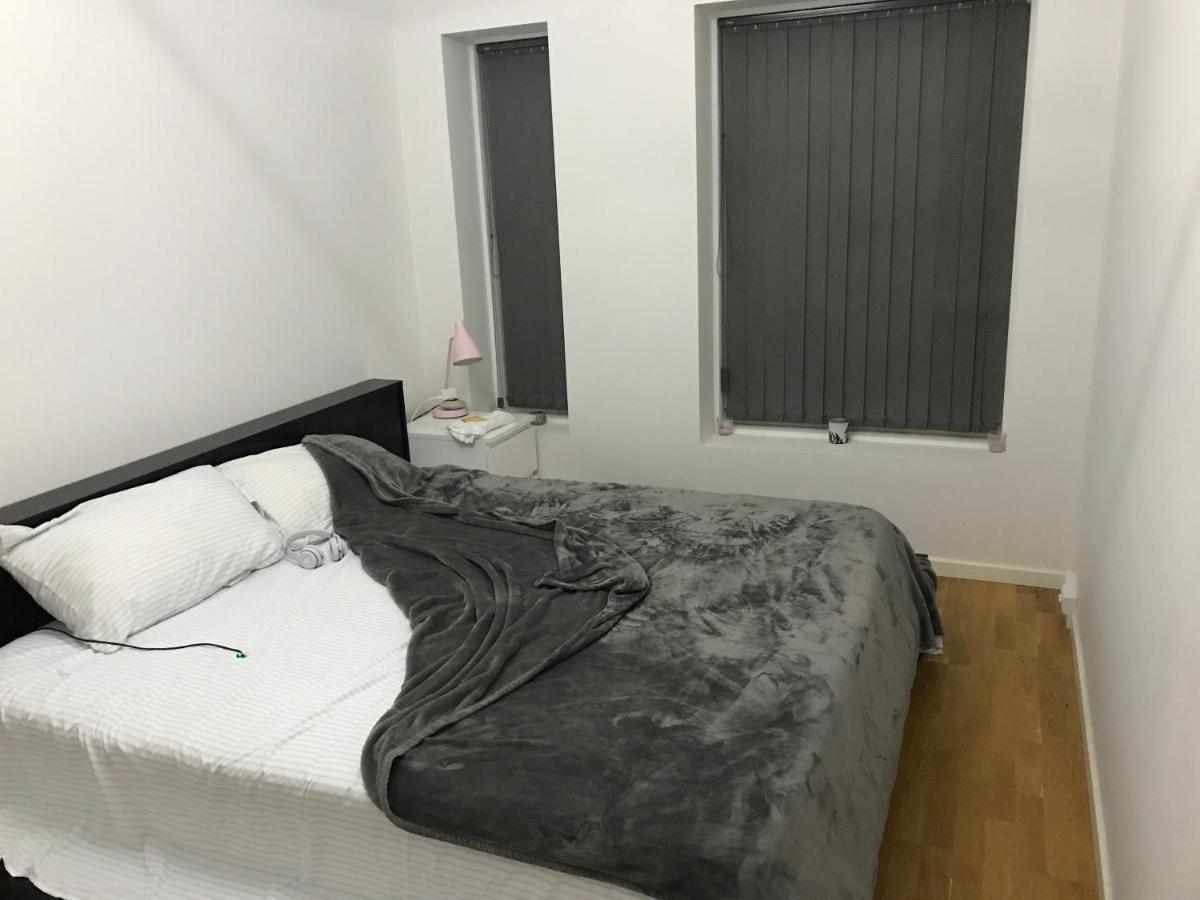 Big Room In Shared Apartment With King Size Bed Copenhaga Exterior foto
